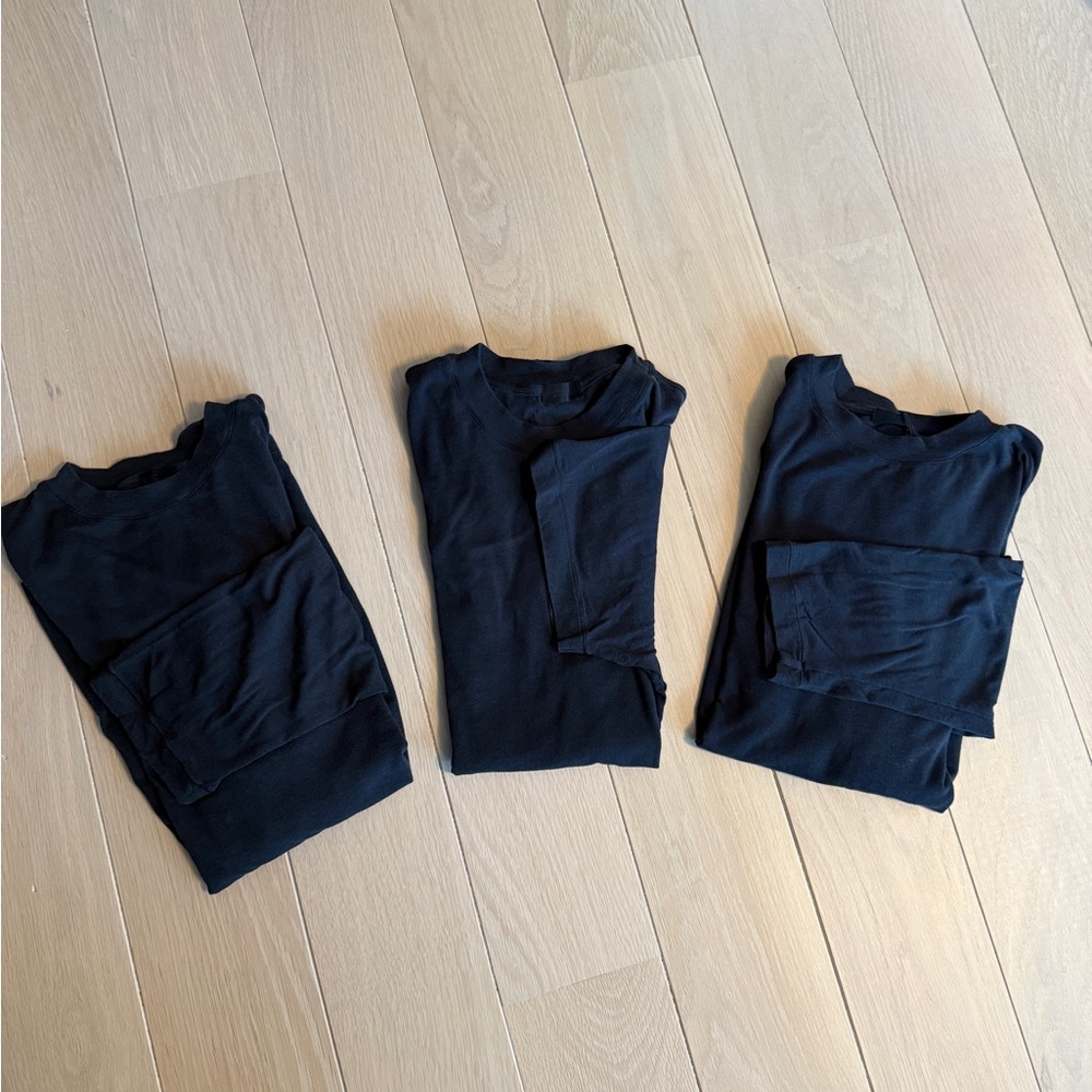 Bundle of SKIMS tees - 2 long sleeve and 1 short sleeve